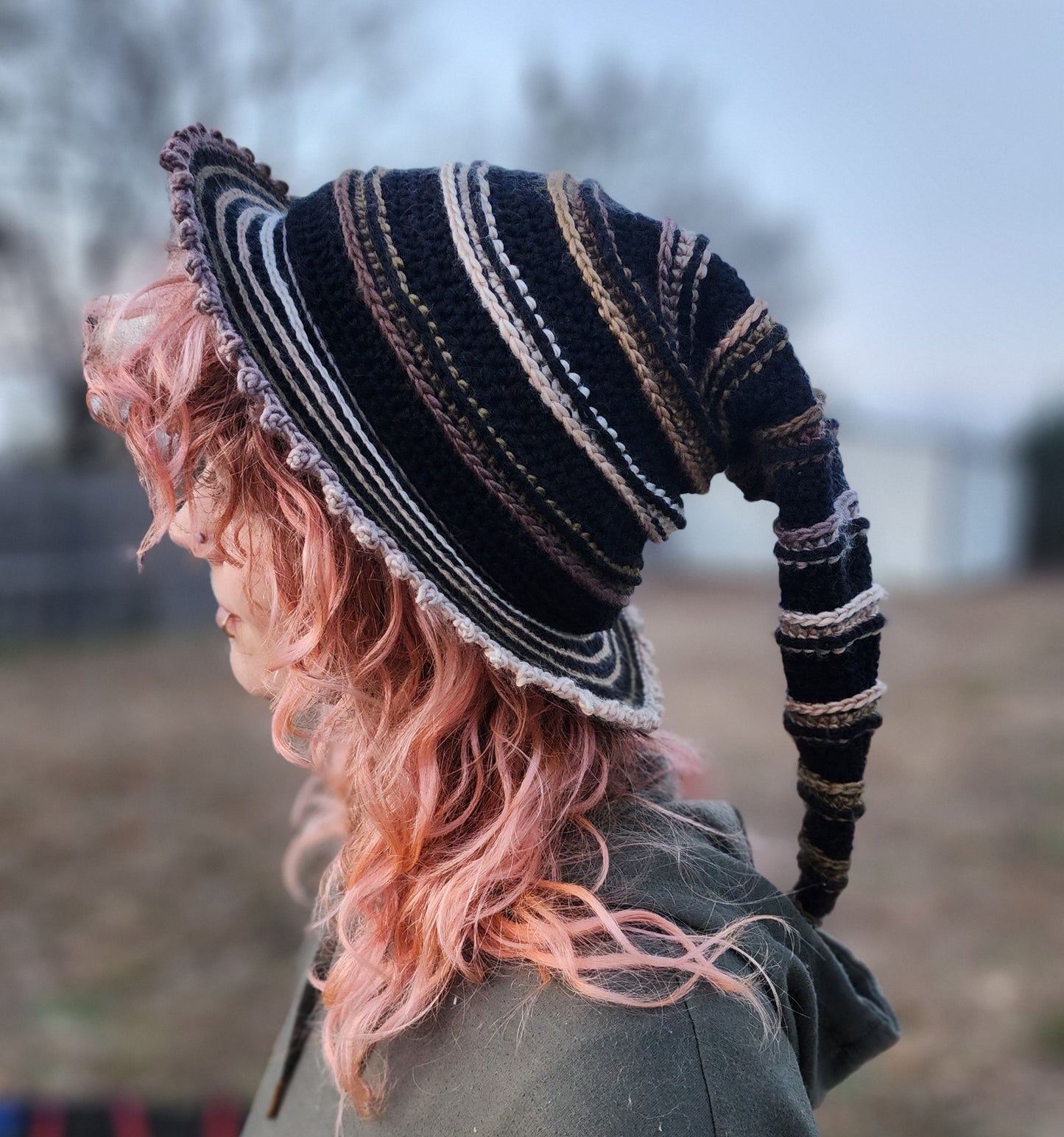Textured Slouchy Witch Hat - Black