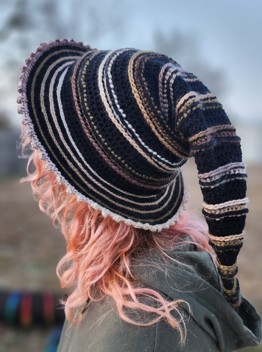 Textured Slouchy Witch Hat - Black