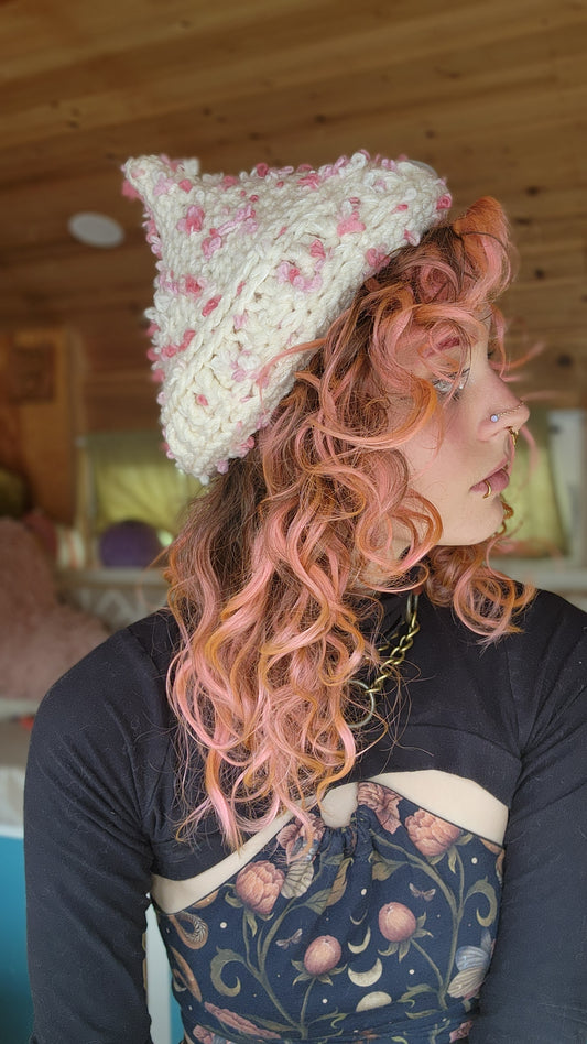 Willow Bud Fisherman Beanie - Cream & Pink